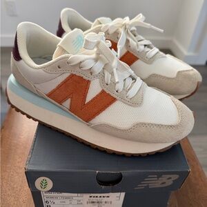 New Balance 237 Womens White Combo Sneakers size 6.5